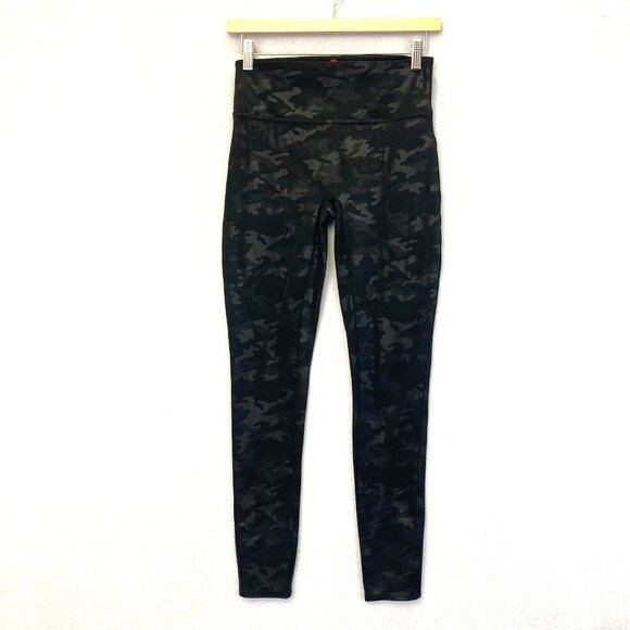Spanx by Sara Blakely Camo Leggings Womens XL Black Gray Skinny Shaping Slimming - Picture 1 of 13